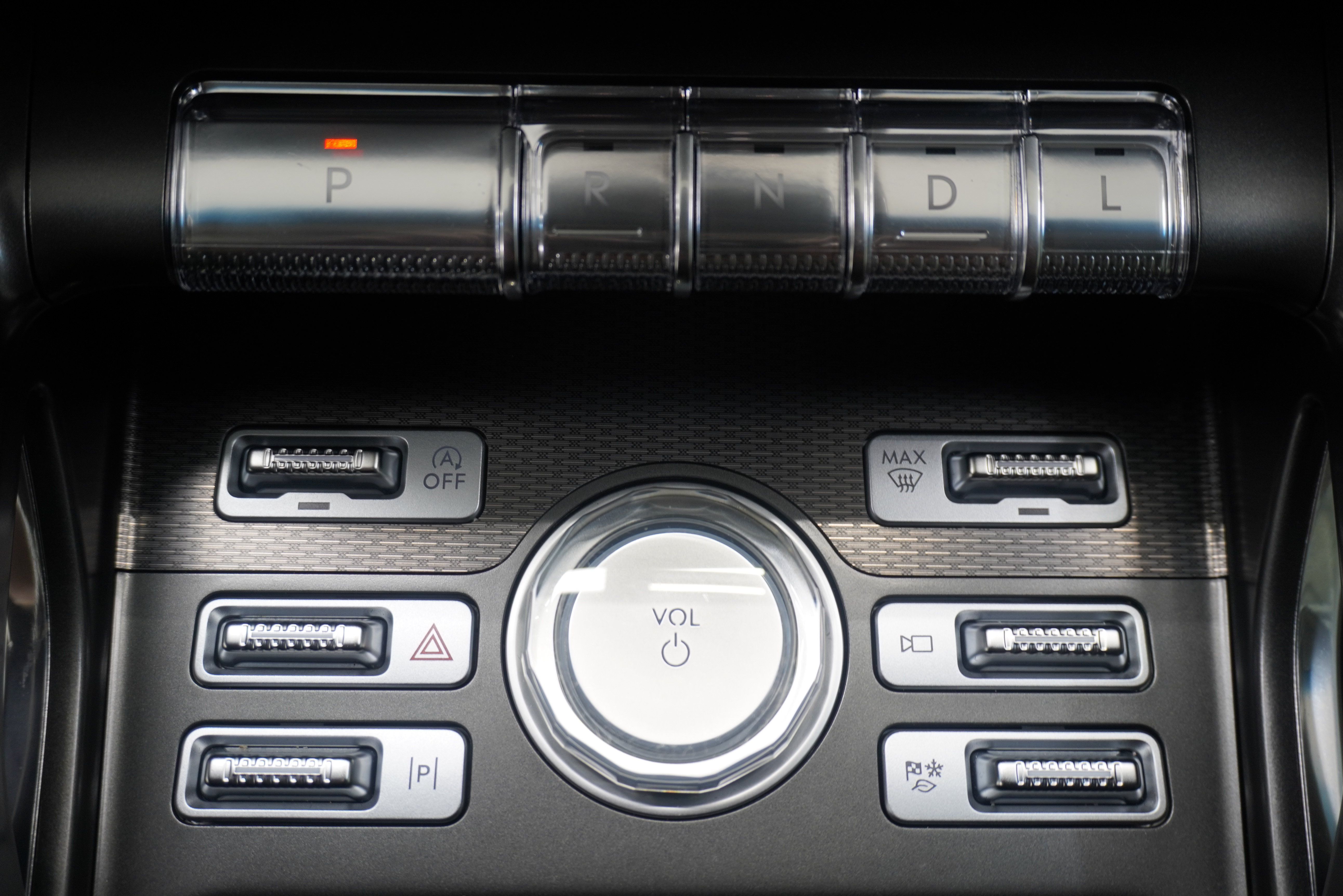 Used 2024 Lincoln Nautilus Premier AWD/4WD image 24