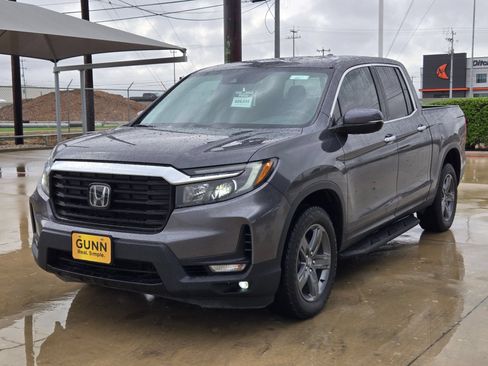 Used 2023 Honda Ridgeline RTL-E image 3