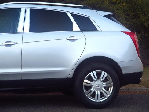 Used 2014 Cadillac SRX Luxury w/ Driver Awareness Package image 23