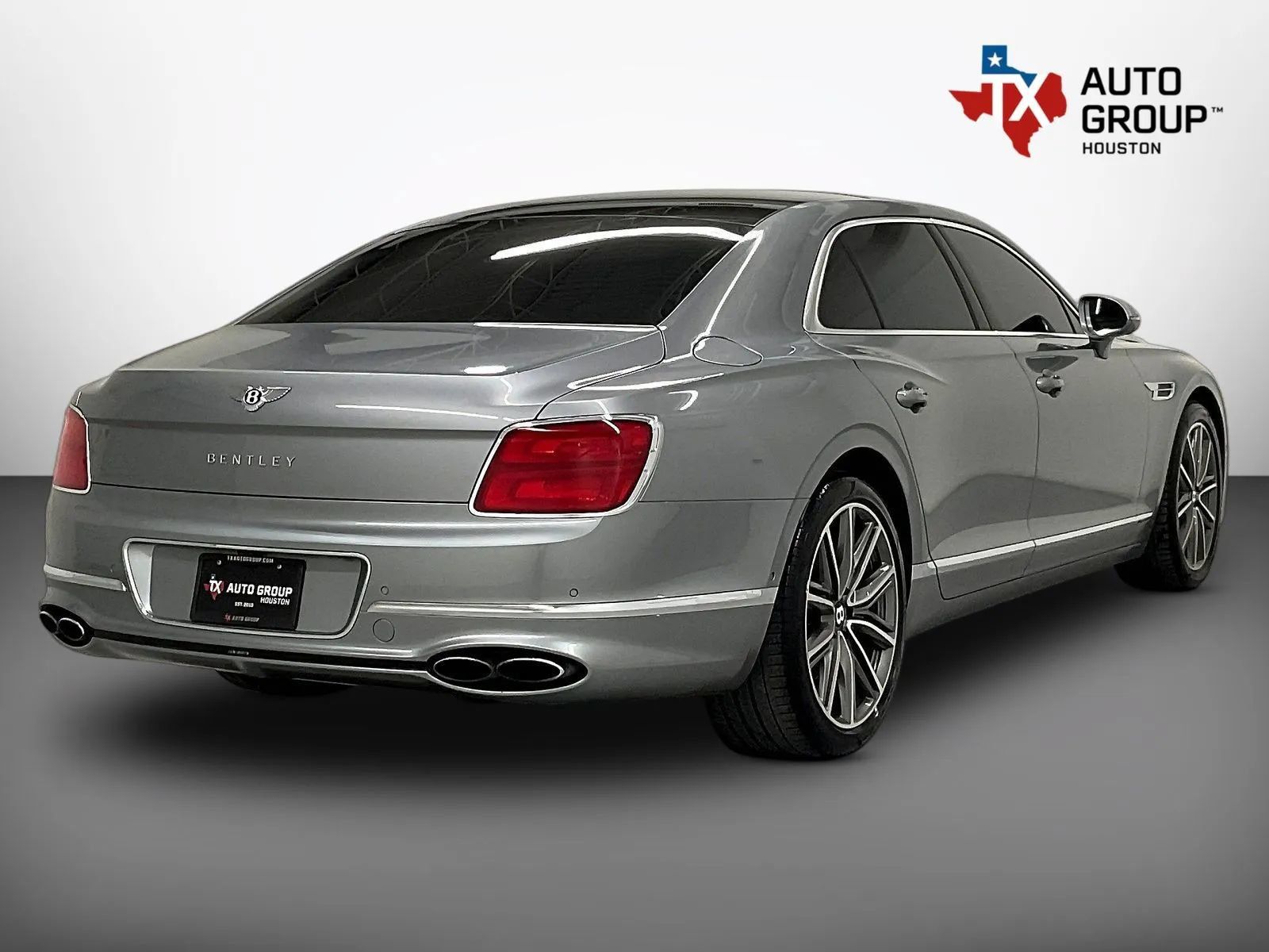 Used 2021 Bentley Flying Spur V8 AWD/4WD image 5