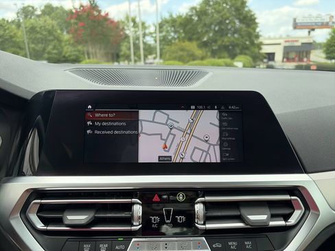 Used 2022 BMW 230i Coupe w/ Convenience Package RWD image 25