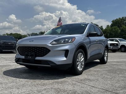 Used 2022 Ford Escape SE w/ Convenience Package