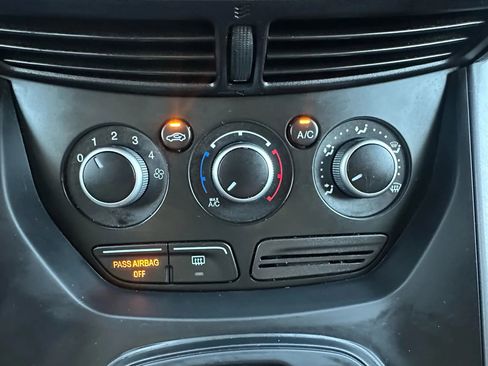 Used 2016 Ford Escape SE image 21