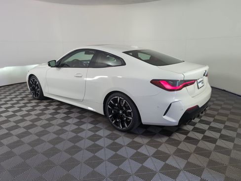 Used 2026 BMW 430i Coupe w/ M Sport Package image 3