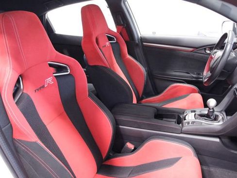 Used 2018 Honda Civic Type R image 10