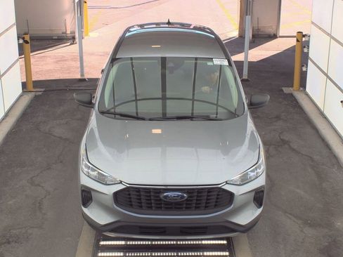 Used 2024 Ford Escape Active w/ Cold Weather Package image 2