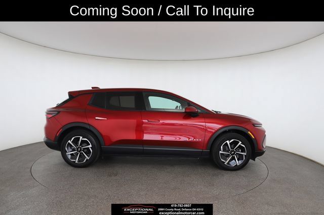 Used 2025 Chevrolet Equinox EV LT FWD image 23
