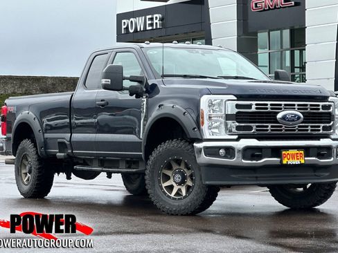 Used 2024 Ford F250 XLT w/ 360-Degree Camera Package AWD/4WD image 1