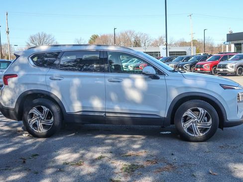 Used 2023 Hyundai Santa Fe SEL image 9