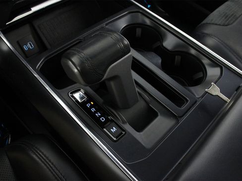 Used 2022 Ford F150 Raptor w/ Equipment Group 801A High image 15