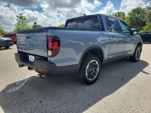Used 2024 Honda Ridgeline Black Edition image 6