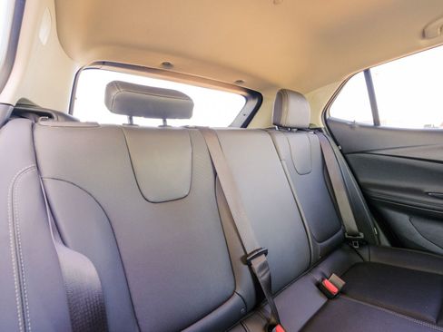 Used 2024 Buick Encore GX Sport Touring image 21