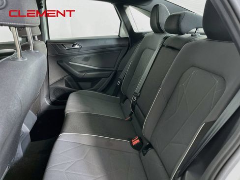 Used 2025 Volkswagen Jetta Sport FWD image 29