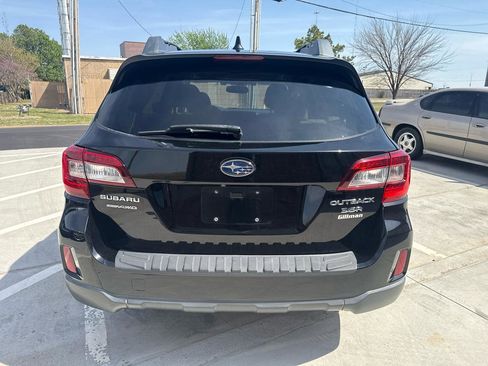 Used 2016 Subaru Outback 3.6R Limited image 10