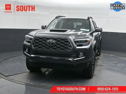 Used 2023 Toyota Tacoma TRD Sport w/ Advanced Technology Package image 6