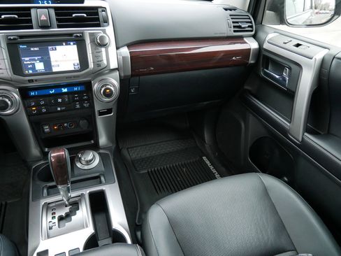 Used 2019 Toyota 4Runner Limited image 11