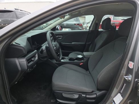 Used 2025 Kia K4 LXS image 5