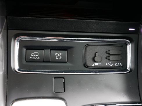 Used 2021 Subaru Ascent Limited w/ Technology Package image 34