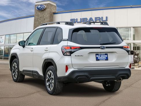 New 2026 Subaru Forester Premium image 2