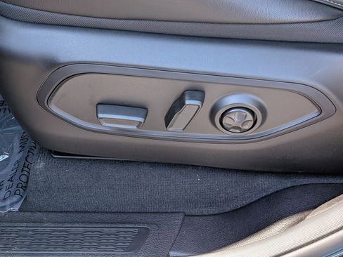 New 2026 Jeep Grand Cherokee Limited RWD image 13
