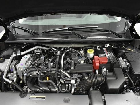 New 2025 Nissan Sentra SV image 30