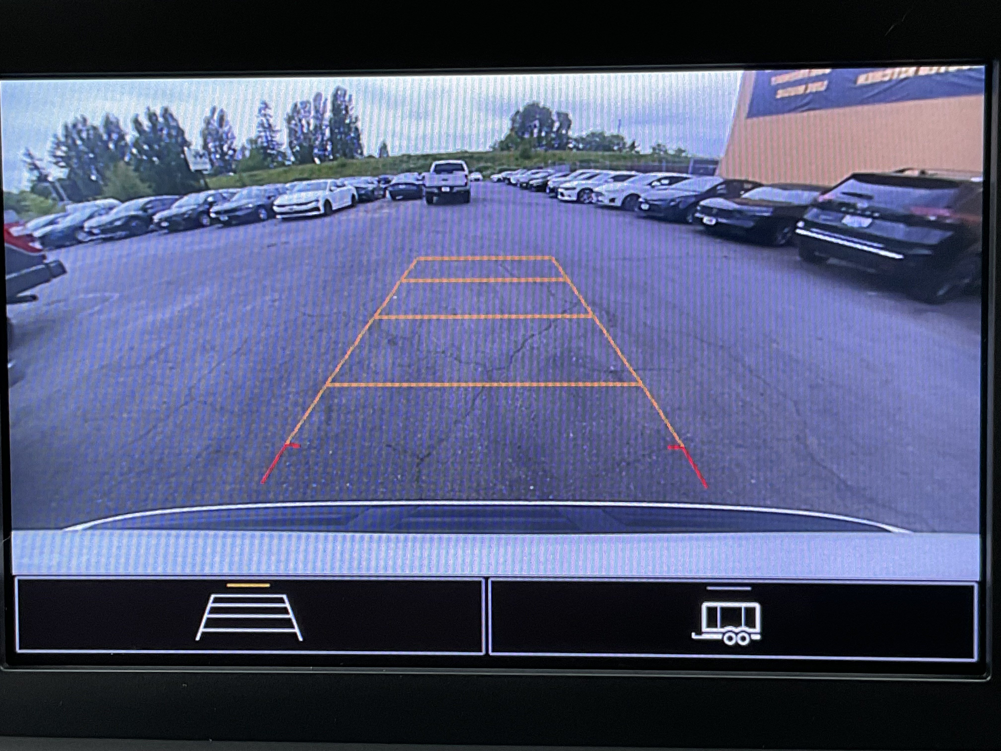 Used 2022 Chevrolet Suburban LS AWD/4WD image 12