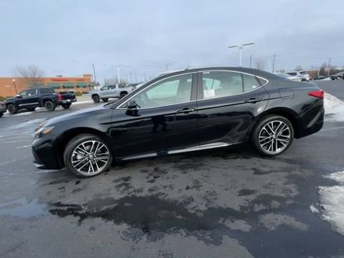 New 2026 Toyota Camry XLE w/ Premium Plus Package AWD/4WD image 5