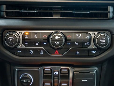 New 2026 Jeep Gladiator Rubicon image 12