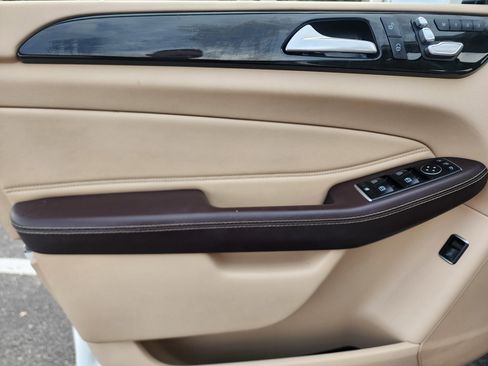 Used 2017 Mercedes-Benz GLE 350 GLE 350 SUV w/ Premium 1 Package image 19