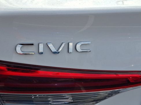 Certified 2023 Honda Civic EX image 31
