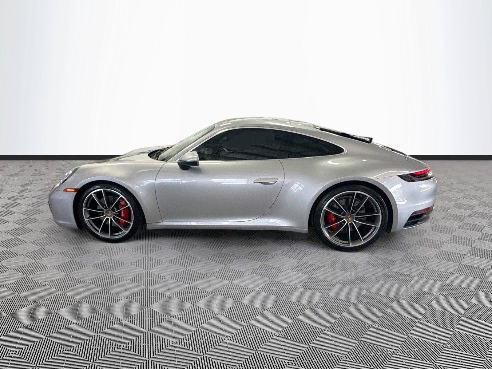 Used 2020 Porsche 911 GT3 RS image 4