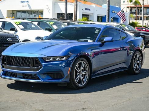 Used 2024 Ford Mustang Coupe RWD image 3