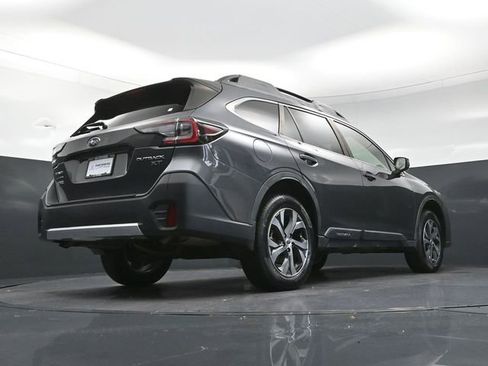Used 2021 Subaru Outback Limited XT w/ Popular Package #2 AWD/4WD image 38