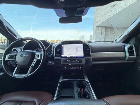 Used 2022 Ford F250 King Ranch w/ FX4 Off-Road Package image 26