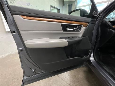 Used 2018 Honda CR-V EX-L image 10