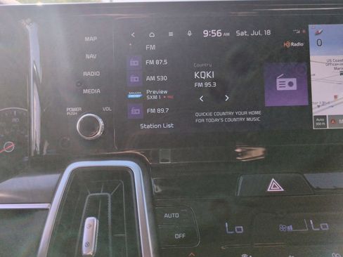 Used 2022 Kia Sorento S FWD image 26