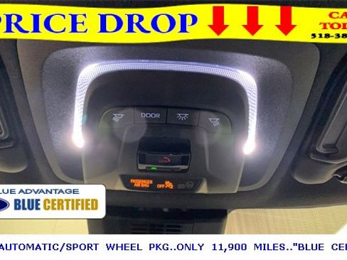 Used 2023 Toyota Corolla SE image 39