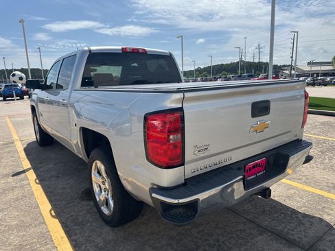Used 2015 Chevrolet Silverado 1500 LT w/ Texas Edition, 1LT Trim RWD image 2