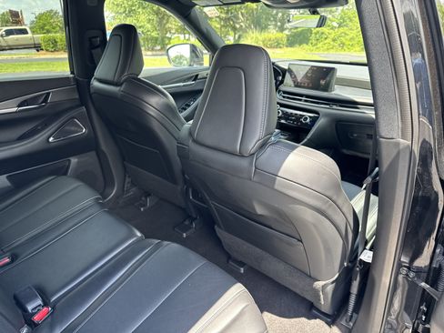 Used 2025 INFINITI QX60 Luxe w/ Black Edition FWD image 34