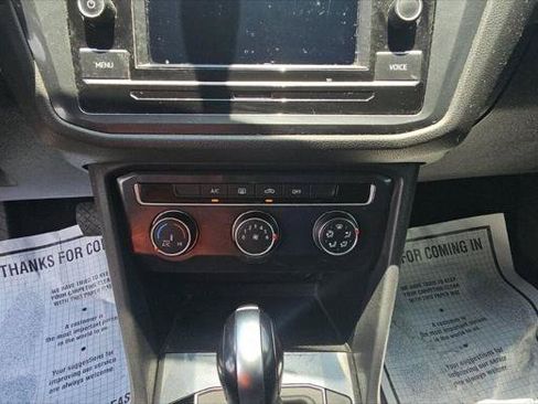 Used 2020 Volkswagen Tiguan S w/ 3rd Row Seat Package AWD/4WD image 22