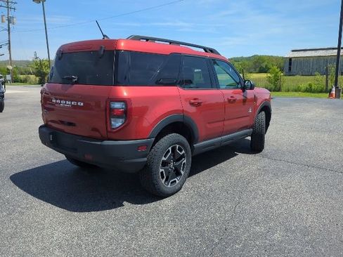 Used 2023 Ford Bronco Sport Outer Banks w/ Tech Package image 10