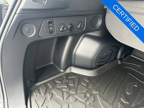 Certified 2026 Subaru Forester Wilderness AWD/4WD image 27