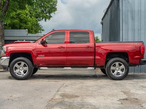 Used 2018 Chevrolet Silverado 1500 LT w/ Texas Edition AWD/4WD image 3