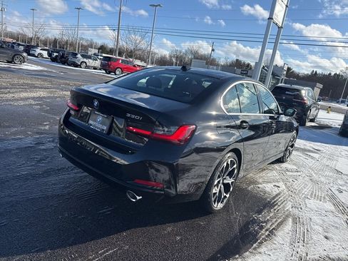 Used 2026 BMW 330i xDrive Sedan w/ Premium Package image 21