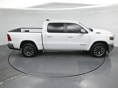 Used 2025 RAM 1500 Laramie AWD/4WD image 38