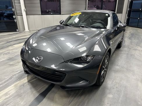 Used 2017 MAZDA MX-5 Miata RF Grand Touring image 5