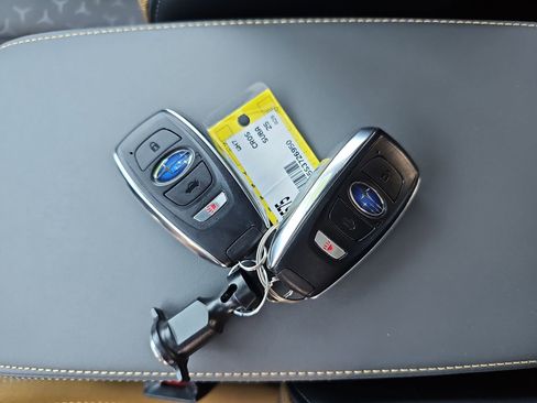 Certified 2025 Subaru Crosstrek 2.5i Sport w/ Crosstrek Mirror Package image 37