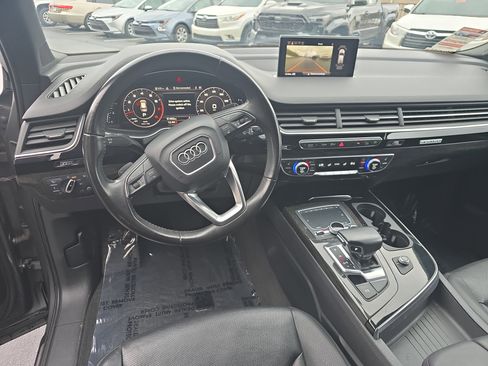 Used 2018 Audi Q7 3.0T Prestige image 18