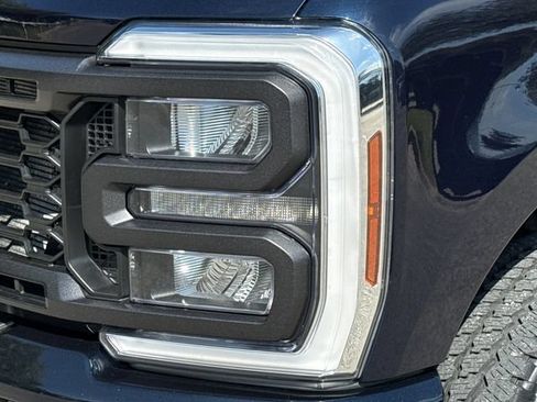 Certified 2025 Ford F250 XL w/ STX Appearance Package AWD/4WD image 4