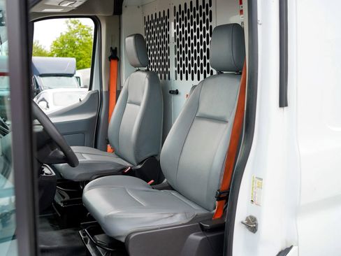 Used 2019 Ford Transit 150 148 Medium Roof RWD image 19